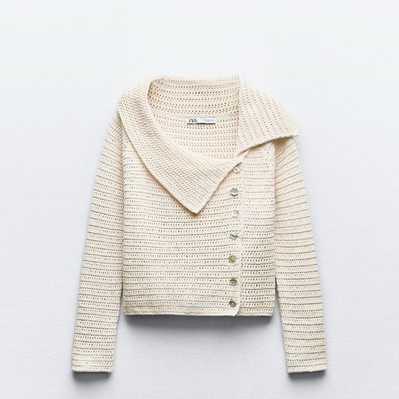 Zara knit top with side buttons - Picture 8 of 8